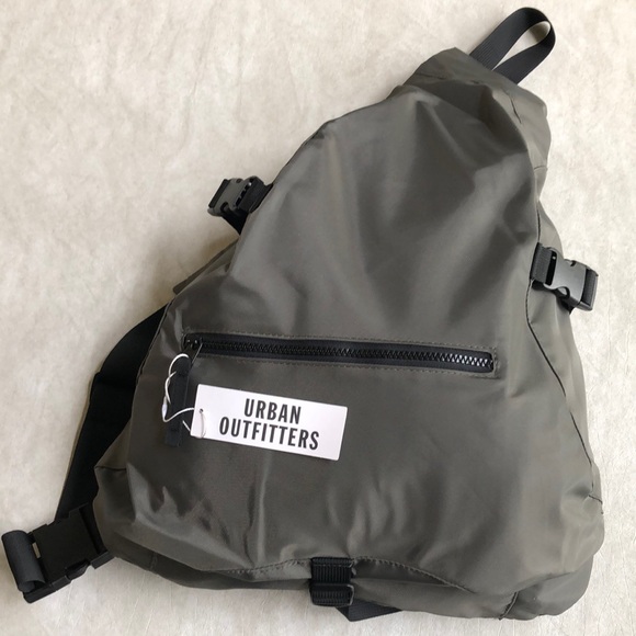 Urban Outfitters Unisex City Sling Bag One Strap Style Shoulder Backpack - Picture 4 of 16